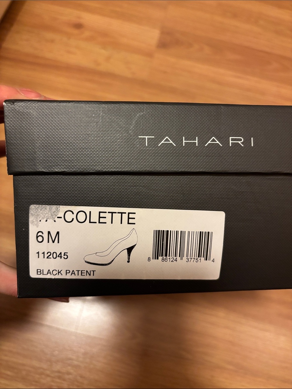 Tahari Black Collete Heels Patent Leather Size 6 - Picture 5 of 6